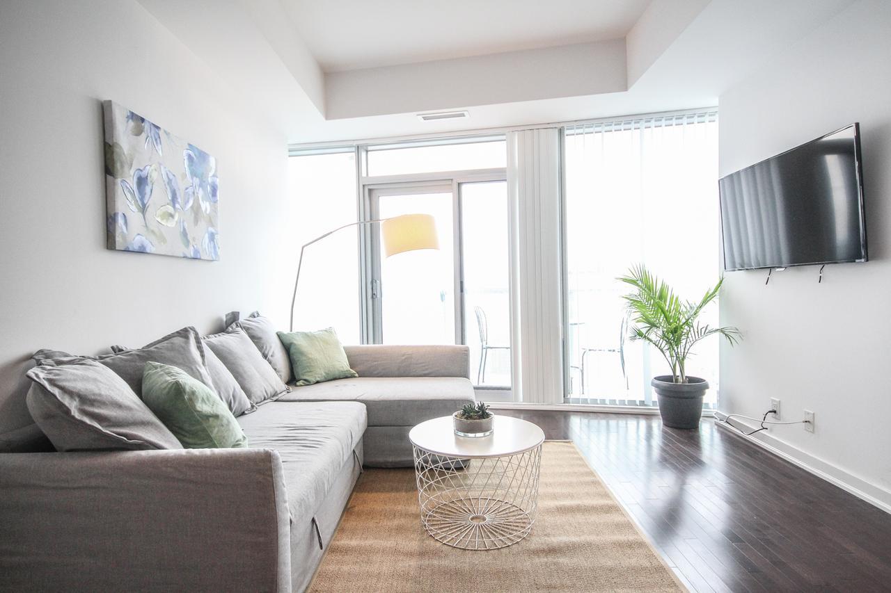 Sarkar Suites - Entertainment District Toronto Exteriör bild