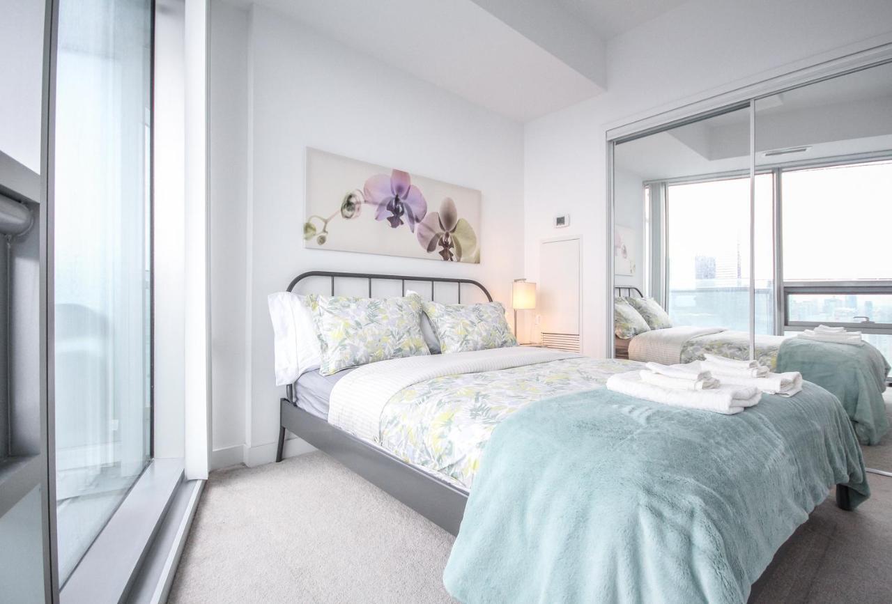 Sarkar Suites - Entertainment District Toronto Rum bild
