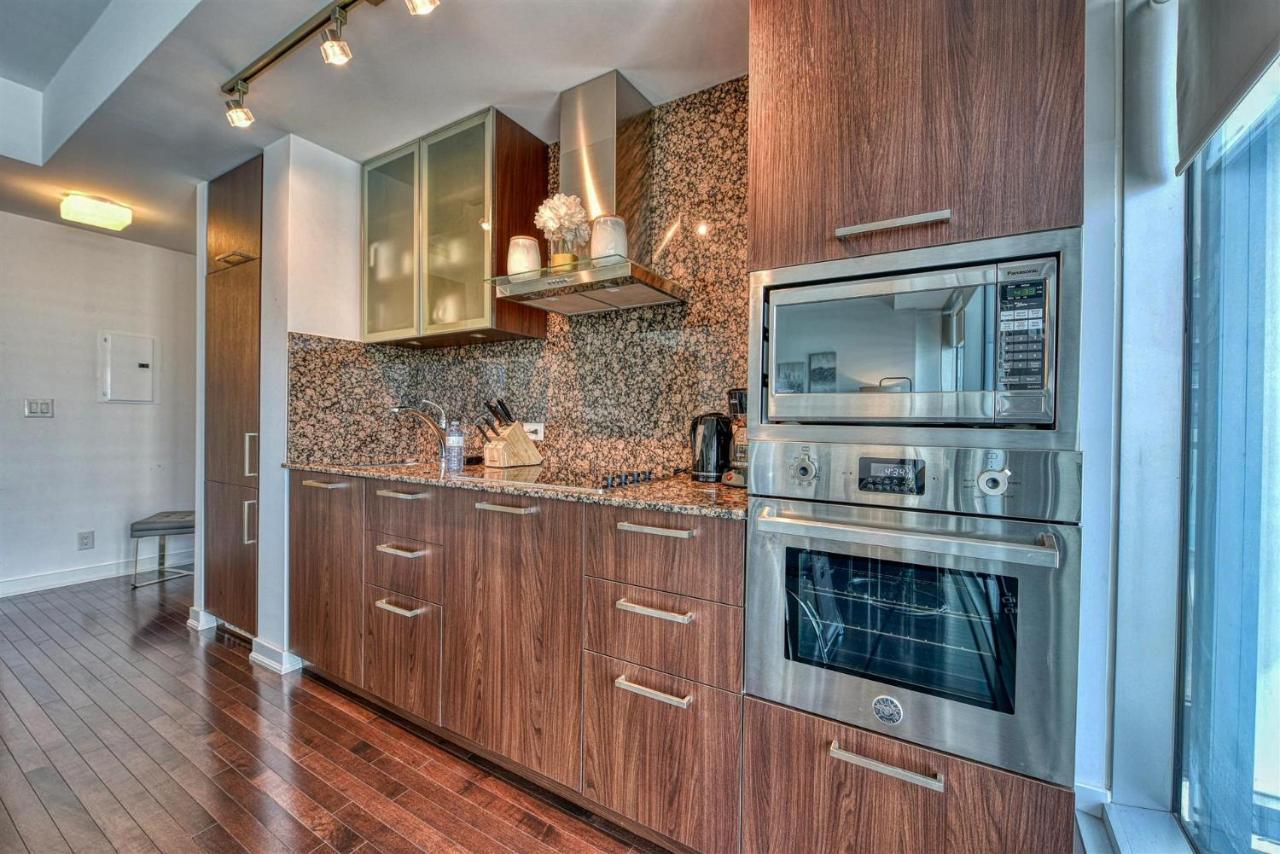 Sarkar Suites - Entertainment District Toronto Exteriör bild