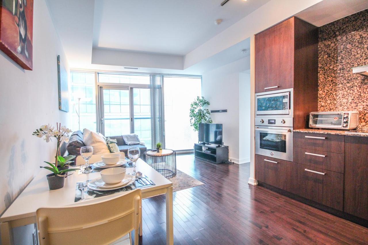 Sarkar Suites - Entertainment District Toronto Exteriör bild
